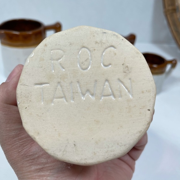 Vintage ROC Taiwan Stamped Stoneware Crockery Measuring Cups 4 piece set EUC - Picture 11 of 15